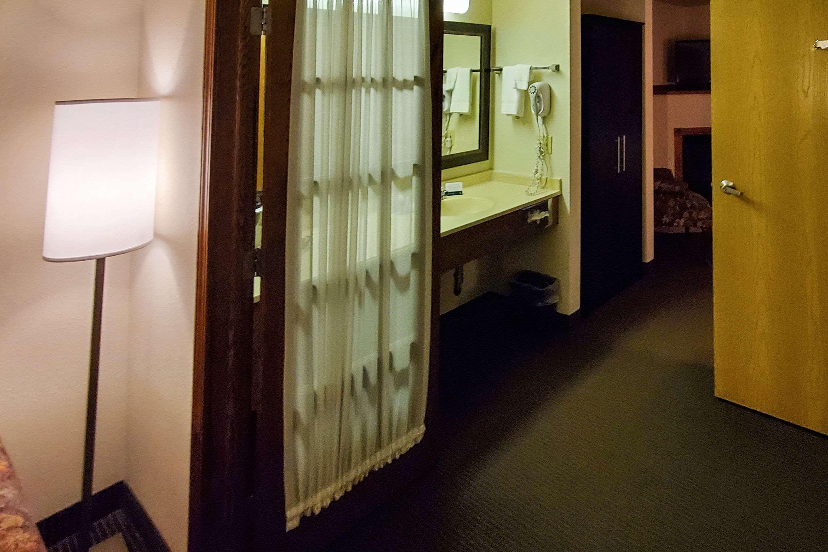 Quality Inn Atchison Экстерьер фото