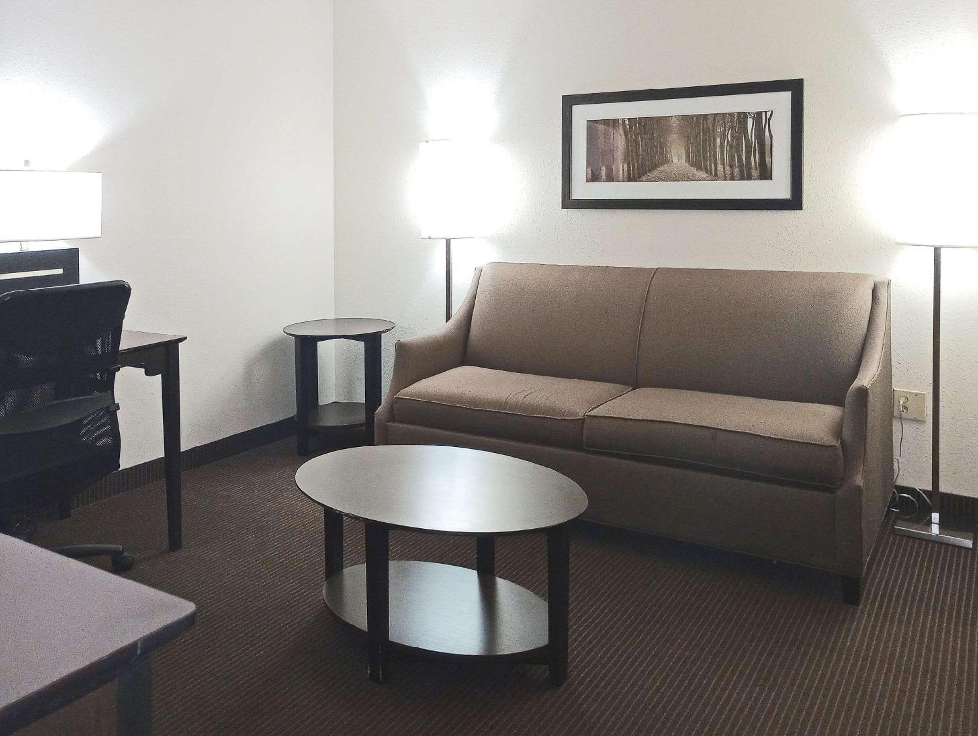 Quality Inn Atchison Экстерьер фото
